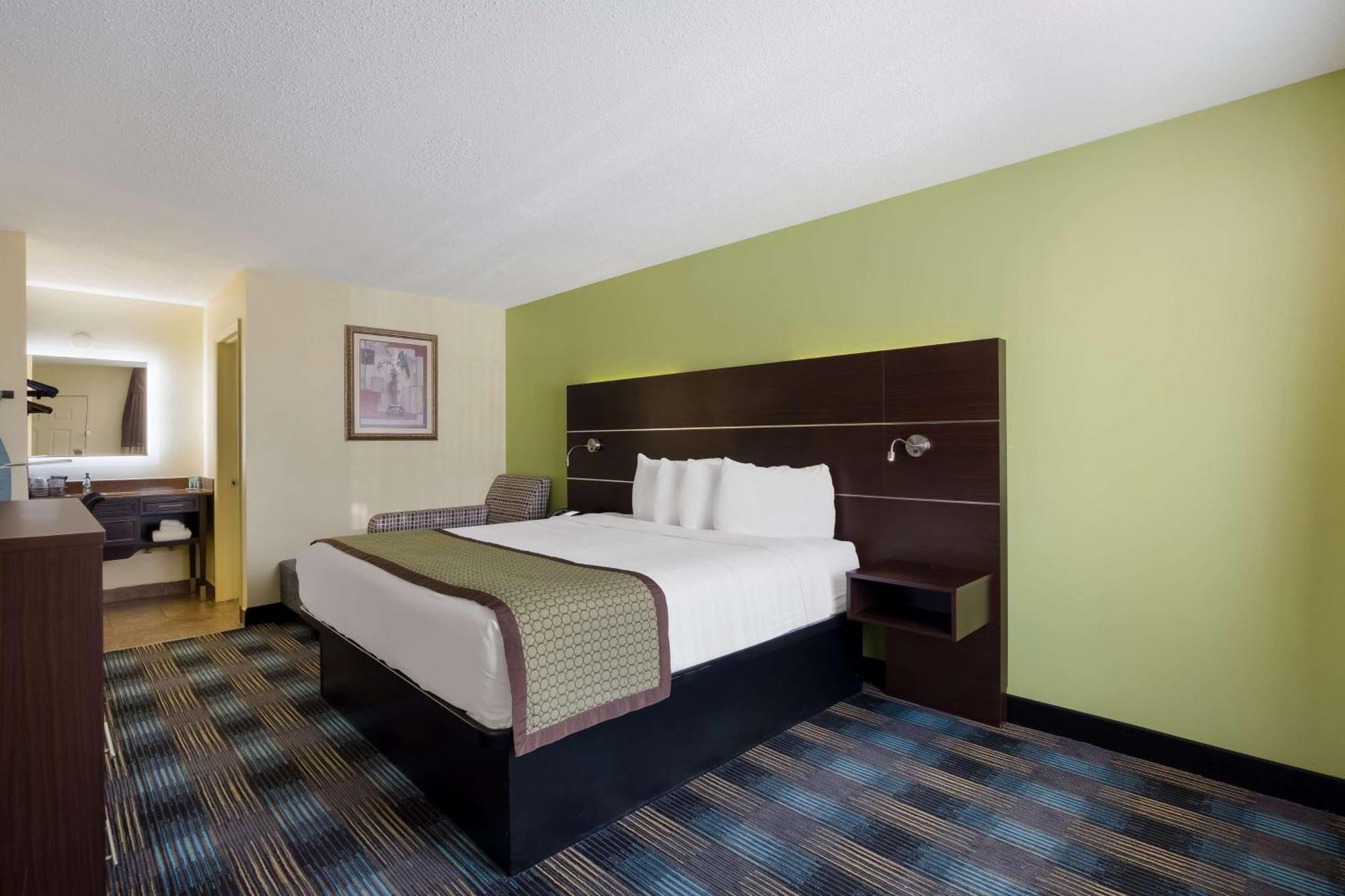 Surestay Hotel By Best Western Мэннинг Экстерьер фото